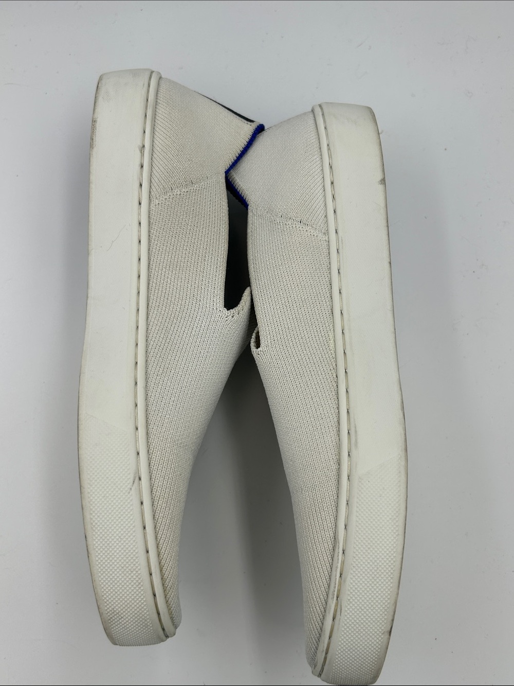 Rothy's The Sneaker in White/Bright Blue Striped Heel Size 8 - Picture 8 of 9
